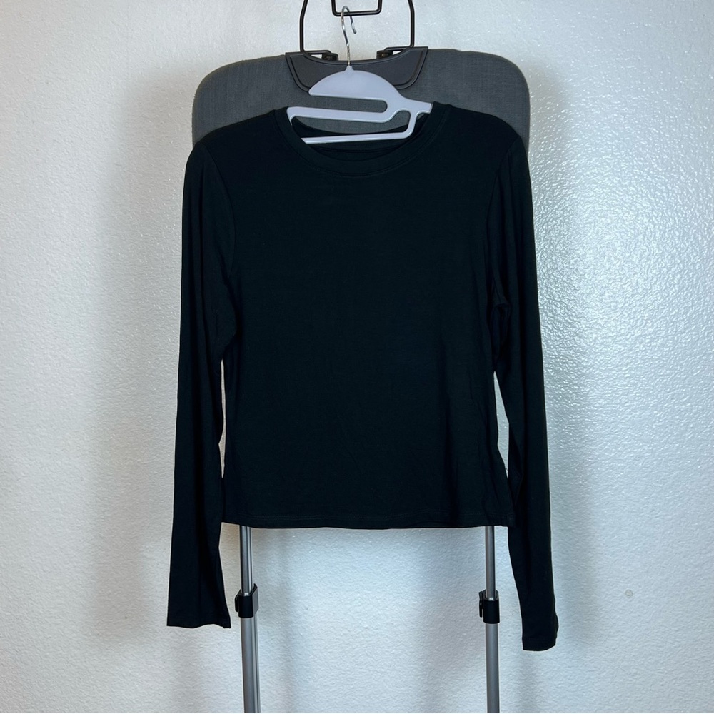 Wild Fable Black Long Sleeve Tee Size S